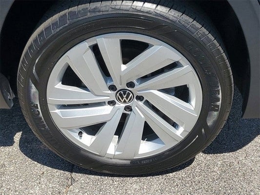 2022 Volkswagen Atlas Cross Sport 3.6L V6 SE w/Technology in Cornelius, NC - Lake Norman Hyundai