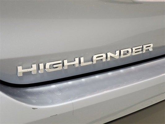 2022 Toyota Highlander XLE in Cornelius, NC - Lake Norman Hyundai